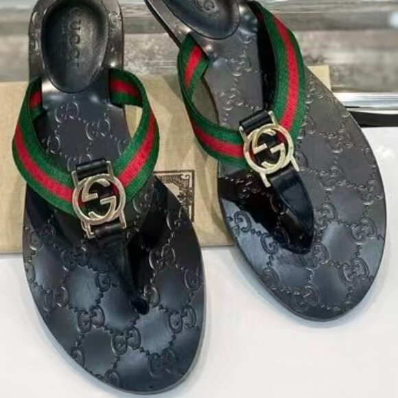 Gucci Black Slides with Red and Green Stripes - Picture 1 of 5